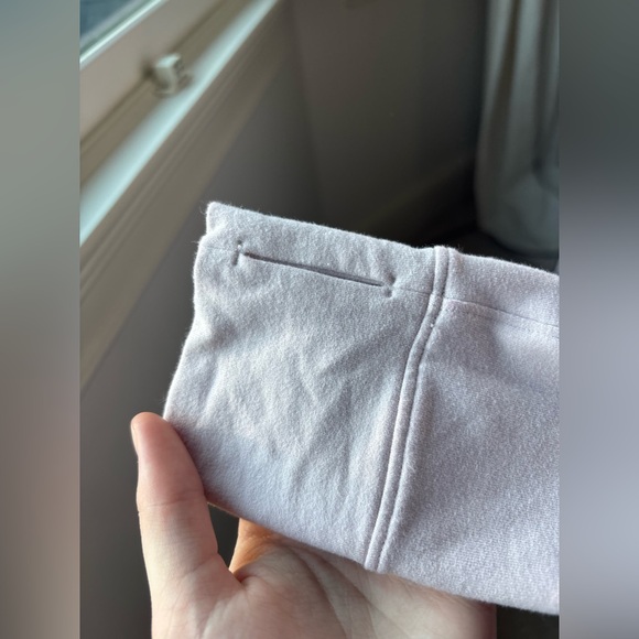 Lululemon Go Forward Pullover
Porcelain Pink size 6 - Picture 6 of 9